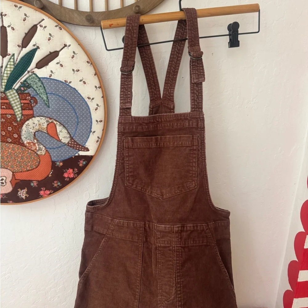 Aerie XXS corduroy brown overalls raw hems Adjustable strap - Picture 6 of 7